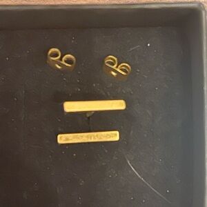 madewell gold bar earrings